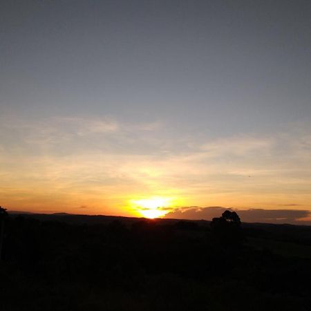 Pousada E Chales Por Do Sol São Tomé das Letras Extérieur photo